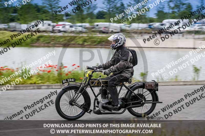 Vintage motorcycle club;eventdigitalimages;no limits trackdays;peter wileman photography;vintage motocycles;vmcc banbury run photographs